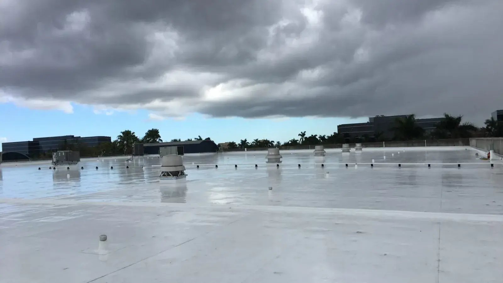 MIAMI AIRPORT CENTER
