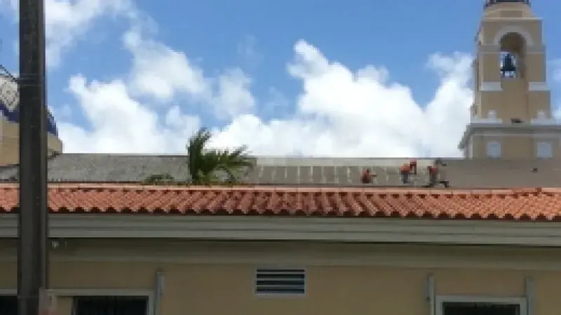 bestroofingnet_519612957