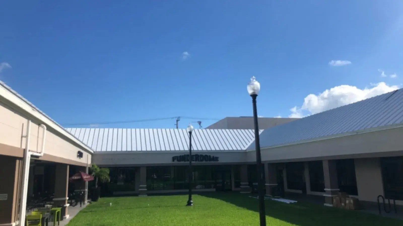 SOUTHPORT PLAZA