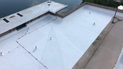 What is a Low-Slope/ Flat Roof System?